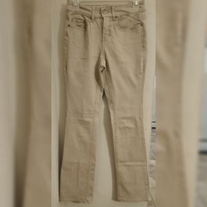 TIME AND TRUE Bootcut Khaki Jean